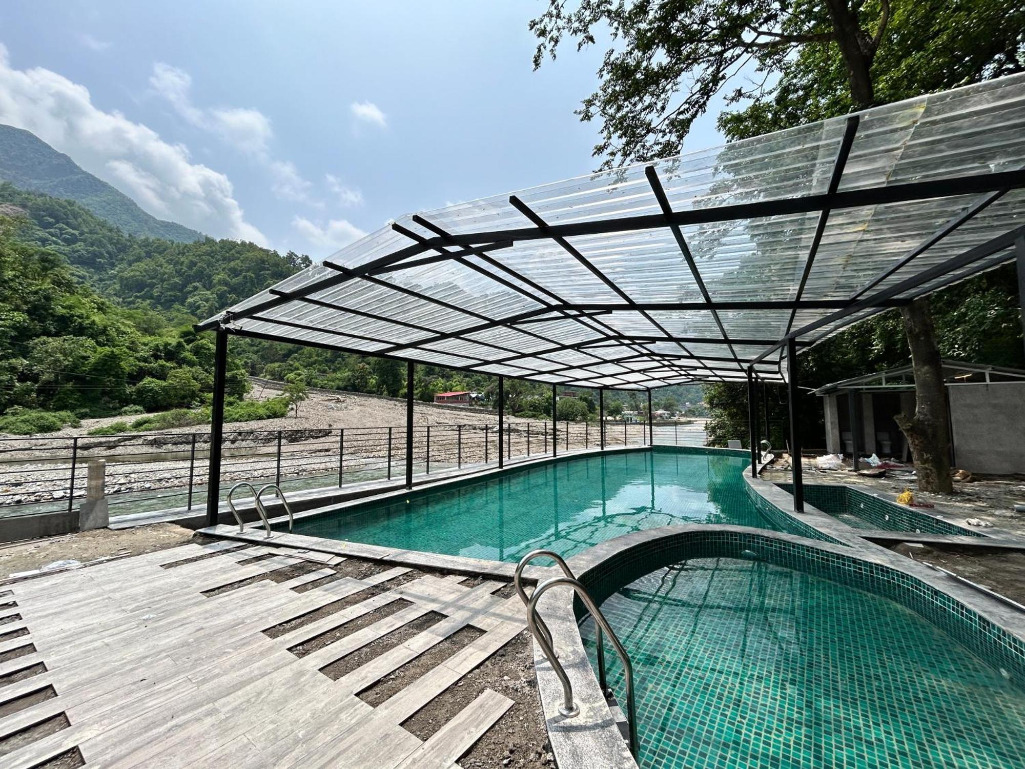 Dls Divine River Resort And Spa, Rishīkesh Esterno foto