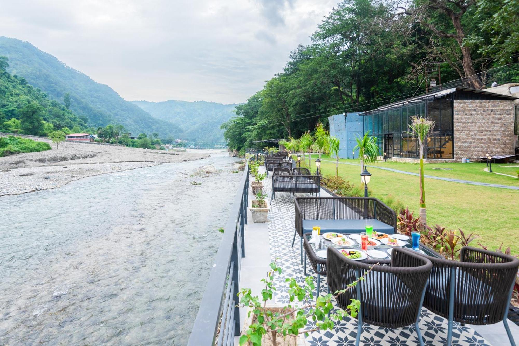 Dls Divine River Resort And Spa, Rishīkesh Esterno foto