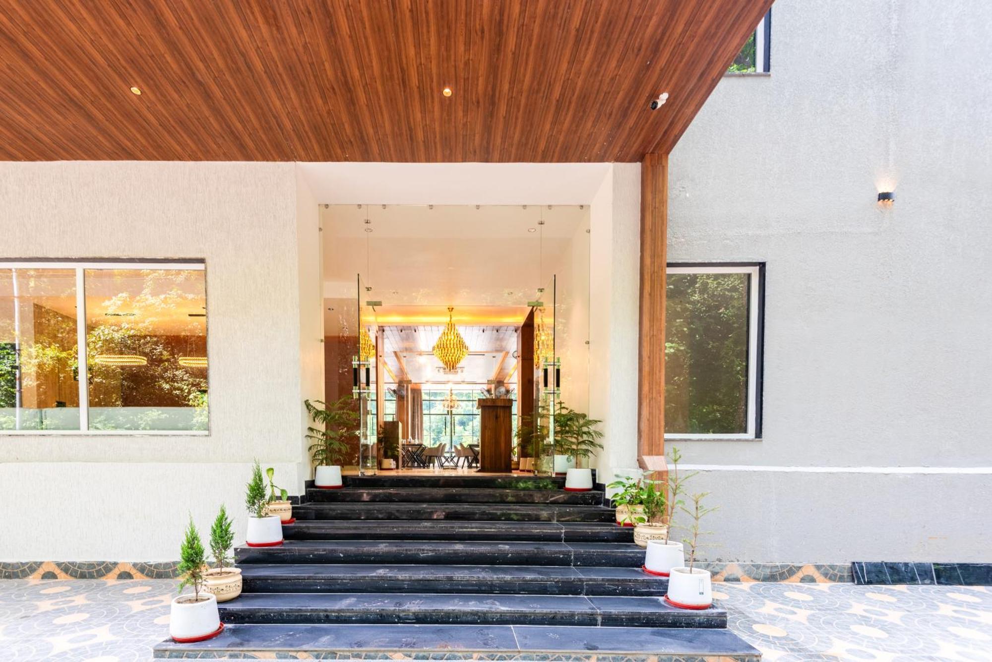 Dls Divine River Resort And Spa, Rishīkesh Esterno foto