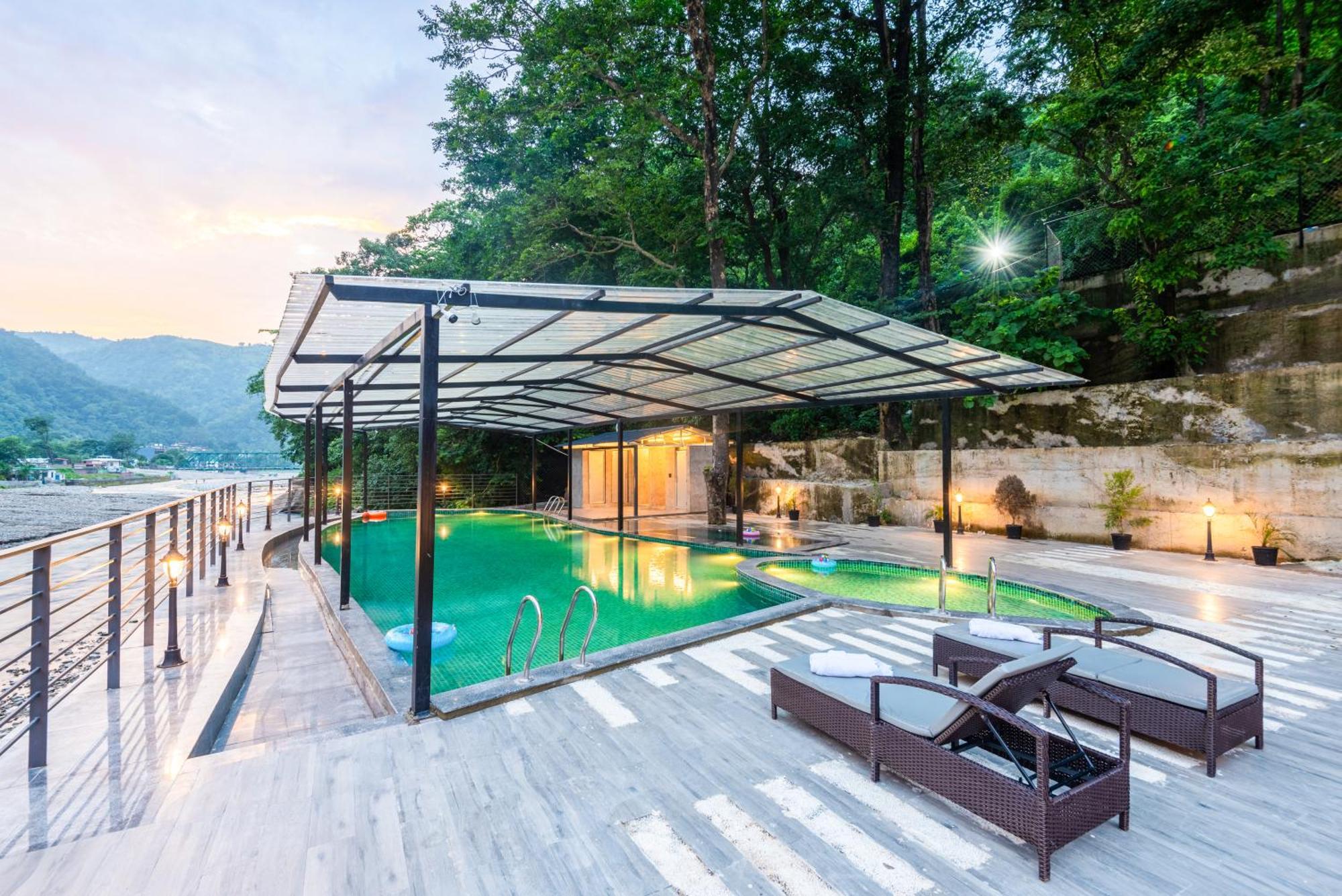 Dls Divine River Resort And Spa, Rishīkesh Esterno foto
